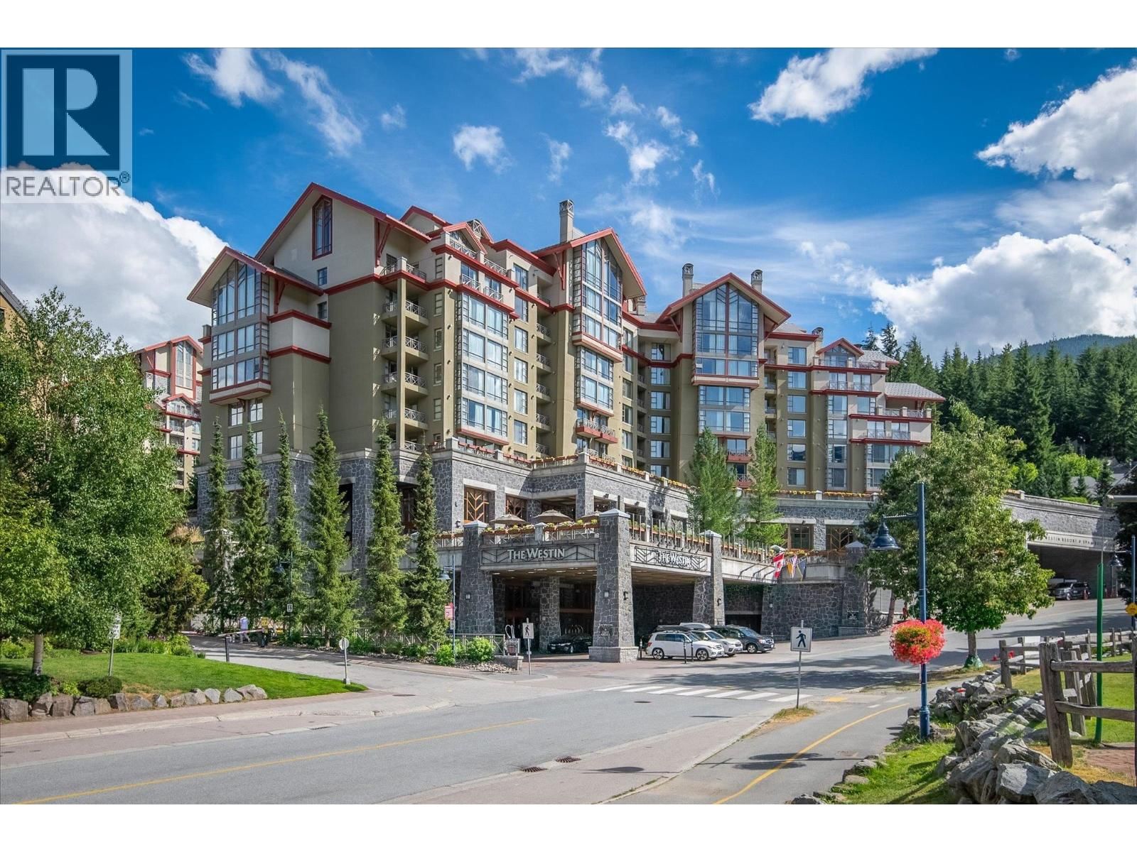871/872 4090 WHISTLER Way