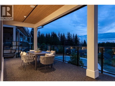 1484 COPPER BEECH Place | Coquitlam British Columbia | Slide Image Thirteen