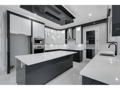 14750 62A Avenue | Surrey British Columbia | Slide Image Twelve