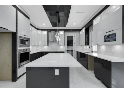 14750 62A Avenue | Surrey British Columbia | Slide Image Nineteen