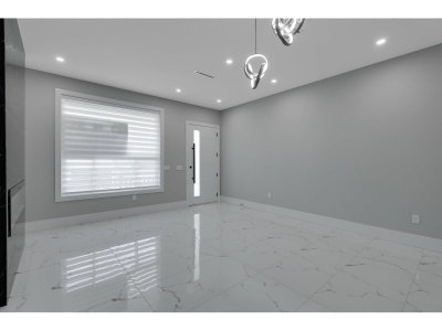 14750 62A Avenue | Surrey British Columbia | Slide Image Eight