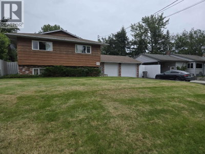575 HARCOURT Avenue | Quesnel British Columbia | Slide Image Two