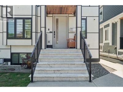 72 57TH Avenue | Vancouver British Columbia | Slide Image Two