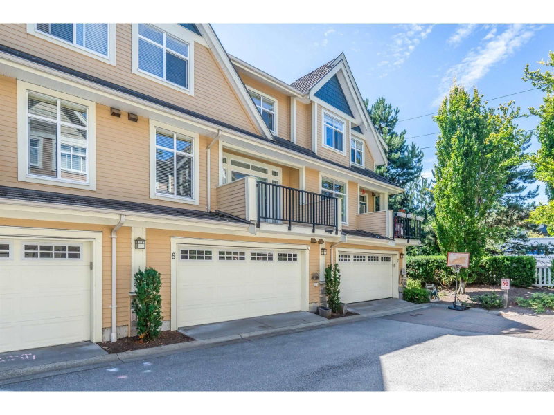 15237 36 Avenue Surrey British Columbia, V3Z 0Y4 - 3 Bedrooms Condo For Sale