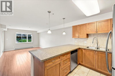 2373 ATKINS Avenue | Port Coquitlam British Columbia | Slide Image Thirteen
