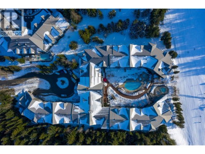 4800 SPEARHEAD Drive | Whistler British Columbia | Slide Image Two