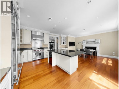 3976 19TH Avenue | Vancouver British Columbia | Slide Image Twelve