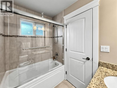 3976 19TH Avenue | Vancouver British Columbia | Slide Image Twenty-one