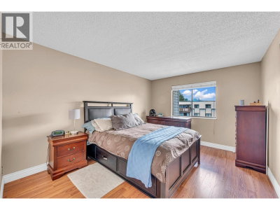 12170 222 Street | Maple Ridge British Columbia | Slide Image Ten