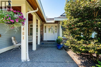 12461 205 Street | Maple Ridge British Columbia | Slide Image Two
