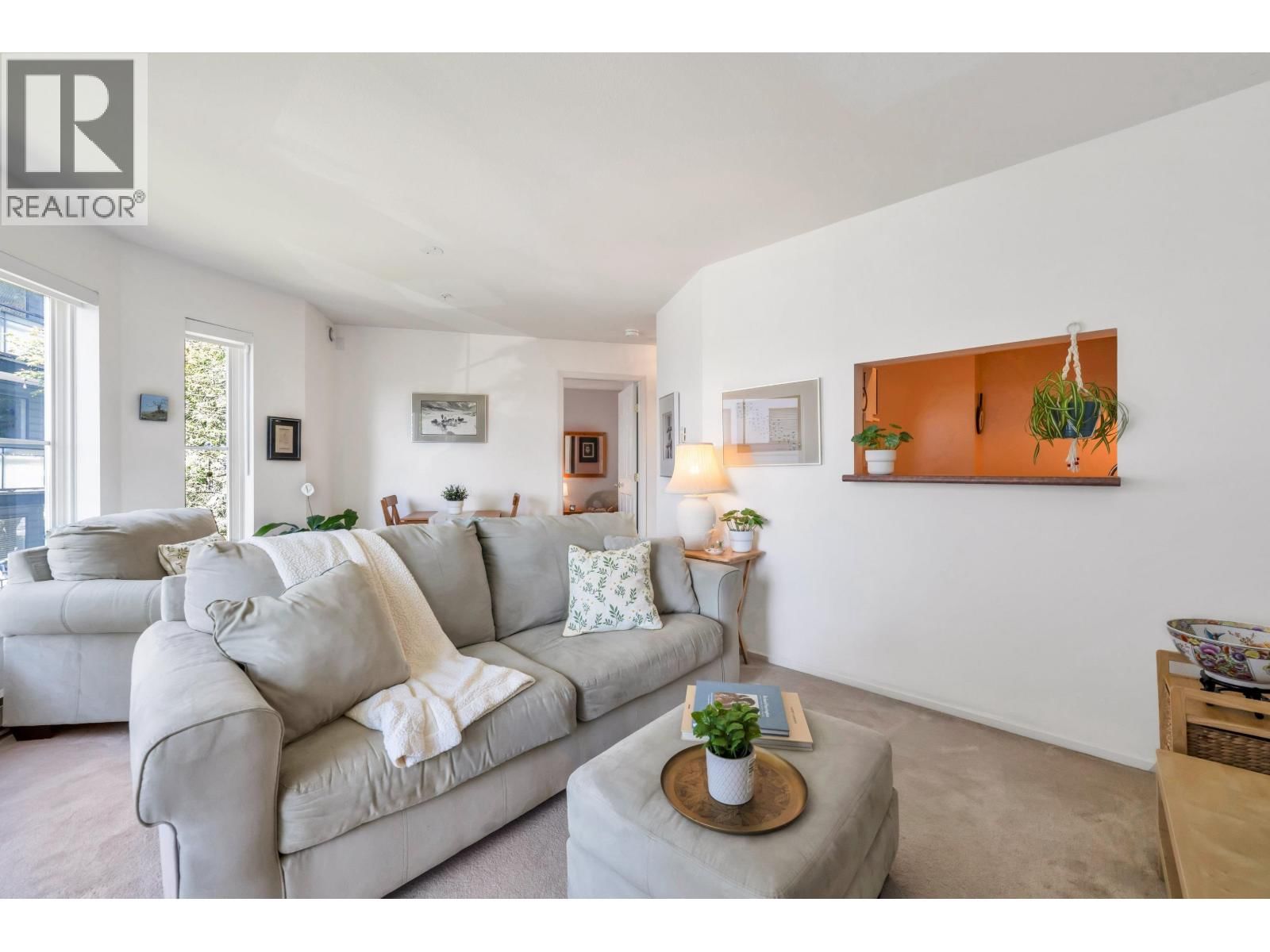245 ST. DAVIDS Avenue, North Vancouver, British Columbia V7L 3N9