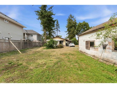 20248 98A Avenue | Langley British Columbia | Slide Image Four