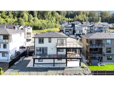 51199 CHARLOTTE Place | Chilliwack British Columbia | Slide Image Thirty-eight