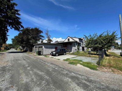 46198 FIRST Avenue | Chilliwack British Columbia | Slide Image Three