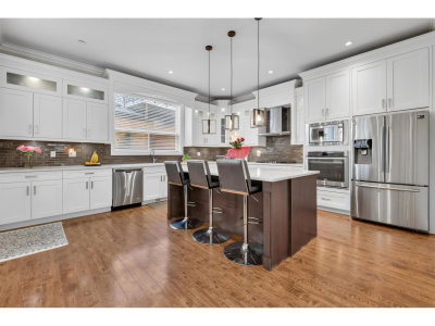 36643 AUGUSTON Parkway East | Abbotsford British Columbia | Slide Image Six