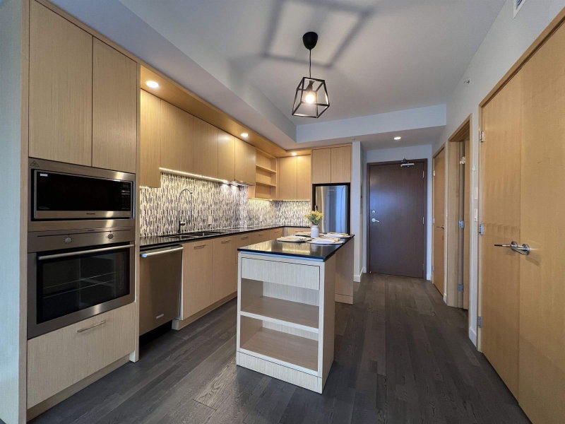 13495 CENTRAL Avenue Surrey British Columbia, V3T 0K2 - 1 Bedroom Condo For Sale