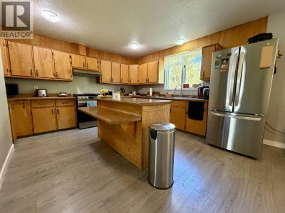8490 LOUISE Drive | Prince George British Columbia | Slide Image Six