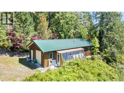 4371 FRANCIS PENINSULA Road | Madeira Park British Columbia | Slide Image Thirty