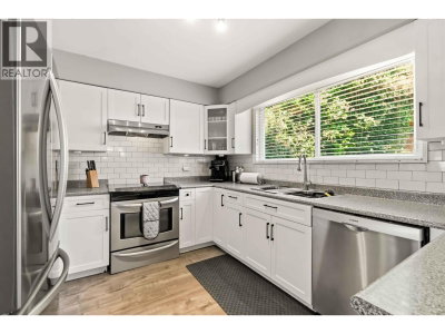 1237 IOCO Road | Port Moody British Columbia | Slide Image Ten