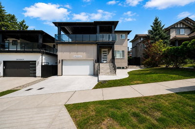 1680B MCKENZIE Road | Abbotsford British Columbia | Slide Image Two