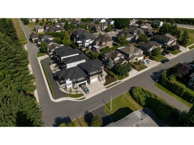 1680B MCKENZIE Road | Abbotsford British Columbia | Slide Image Three