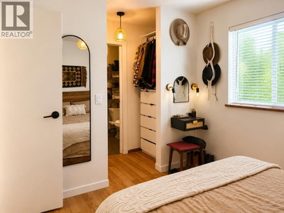 41741 DOGWOOD Place | Squamish British Columbia | Slide Image Twelve