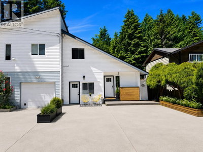 41741 DOGWOOD Place | Squamish British Columbia | Slide Image Twenty