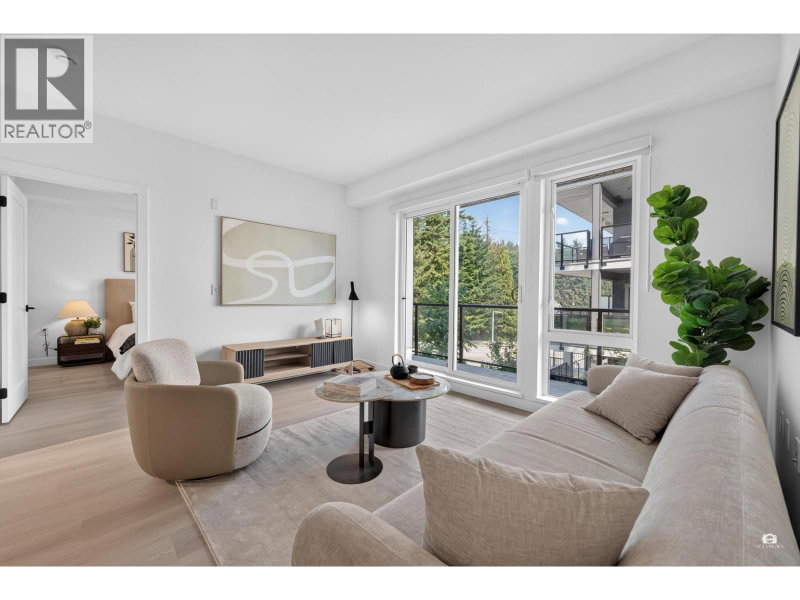 2002 ST. GEORGE Street Port Moody British Columbia, V3H 0N4 - 3 Bedrooms Condo For Sale