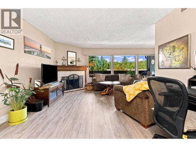 1059 OLD LILLOOET Road | North Vancouver British Columbia | Slide Image Three