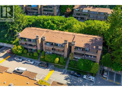 1059 OLD LILLOOET Road | North Vancouver British Columbia | Slide Image Thirty-five