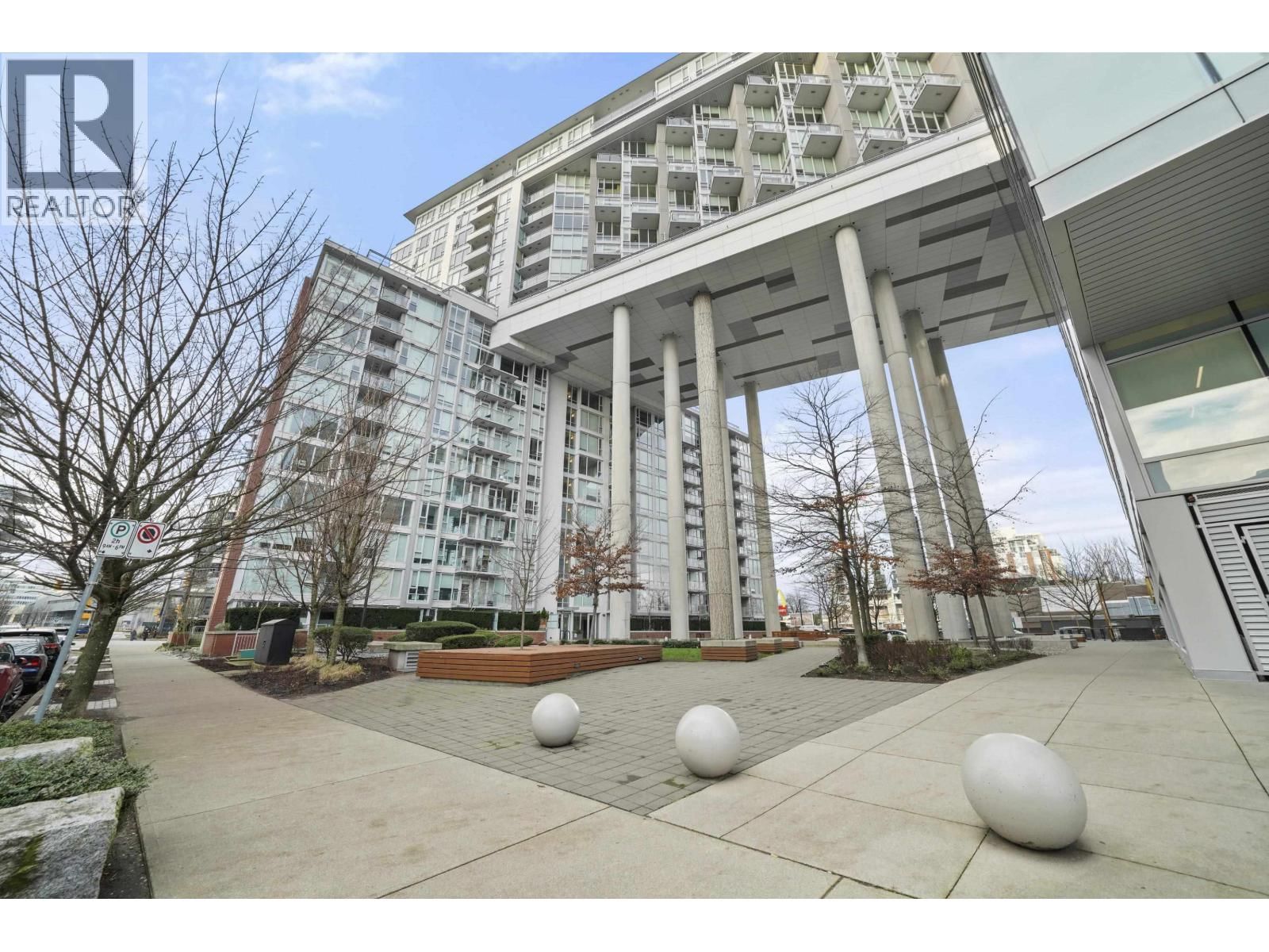 1618 QUEBEC Street, Vancouver, British Columbia V6A 0C5