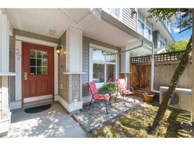 20449 66 Avenue | Langley British Columbia | Slide Image Three