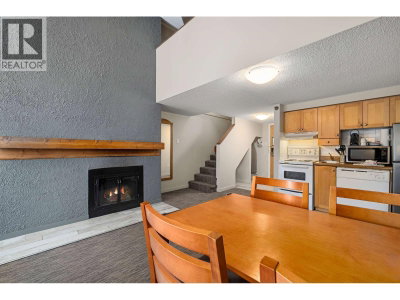 4429 SUNDIAL Place | Whistler British Columbia | Slide Image Four