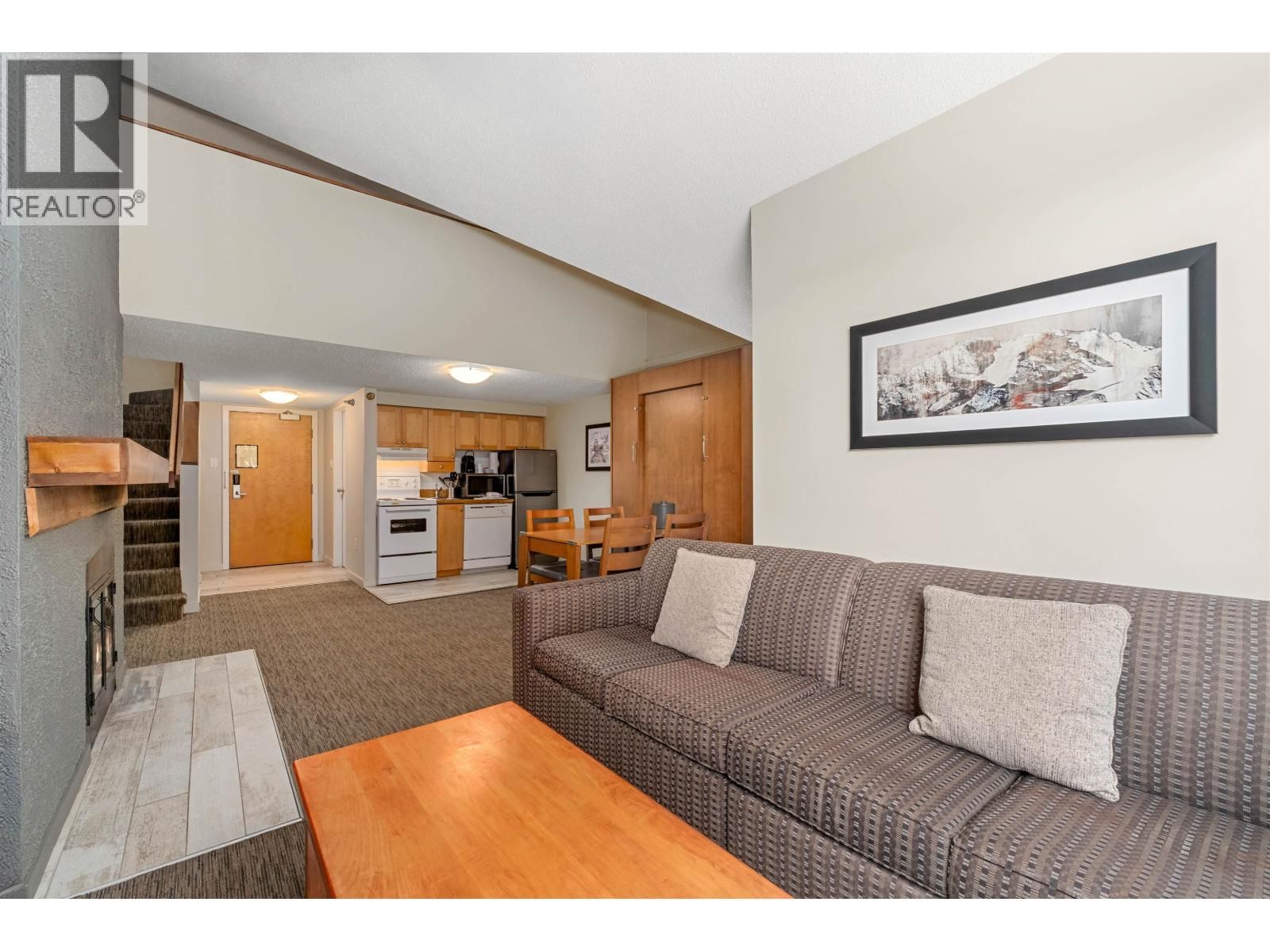 360 4429 SUNDIAL Place property photo