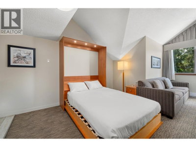 4429 SUNDIAL Place | Whistler British Columbia | Slide Image Eight