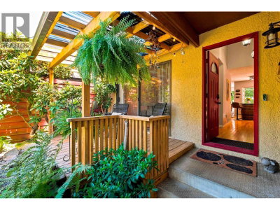 4698 GARDEN GROVE Drive | Burnaby British Columbia | Slide Image Four
