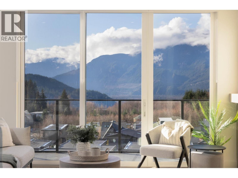 3405 MAMQUAM Road Squamish British Columbia, V8B 1E4 - 3 Bedrooms Condo For Sale