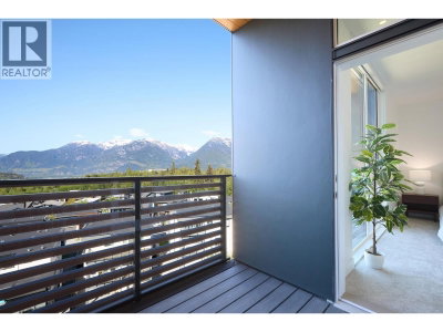 3405 MAMQUAM Road | Squamish British Columbia | Slide Image Thirty