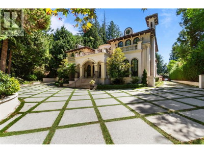 4768 4TH Avenue | Vancouver British Columbia | Slide Image Thirty-five