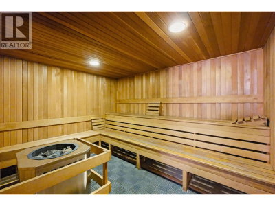 530 RAVEN WOODS Drive | North Vancouver British Columbia | Slide Image Thirty-two