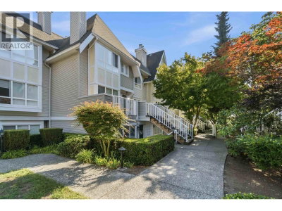6577 SOUTHOAKS Crescent | Burnaby British Columbia | Slide Image Two