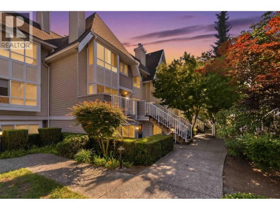 6577 SOUTHOAKS Crescent | Burnaby British Columbia | Slide Image Seven