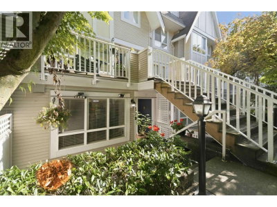 6577 SOUTHOAKS Crescent | Burnaby British Columbia | Slide Image Eight