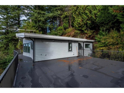 47005 YALE Road | Chilliwack British Columbia | Slide Image Twenty-four