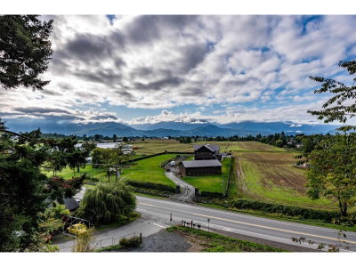 47005 YALE Road | Chilliwack British Columbia | Slide Image Forty