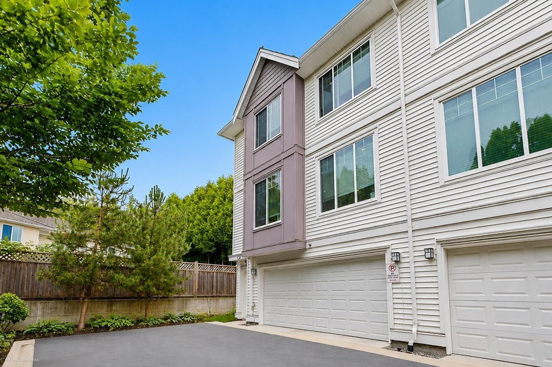 8033 166B Street Surrey British Columbia, V4N 0G7 - 4 Bedrooms Condo For Sale