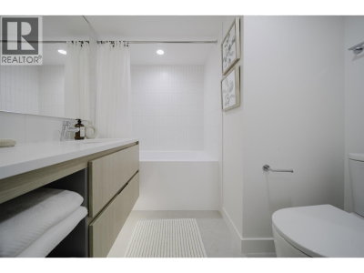 595 KEMSLEY Avenue | Coquitlam British Columbia | Slide Image Thirteen