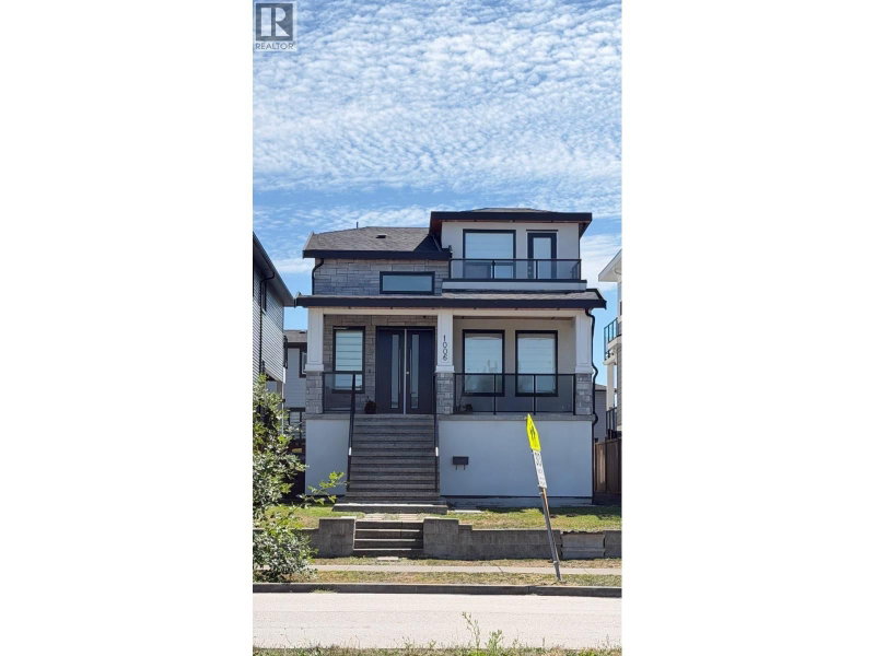 1006 SALTER Street New Westminster British Columbia, V3M 5A6 - 5 Bedrooms Home For Sale