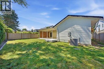 12110 BLOSSOM Street | Maple Ridge British Columbia | Slide Image Twenty-nine