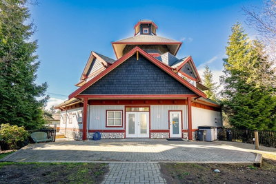 12040 68 Avenue | Surrey British Columbia | Slide Image Nine